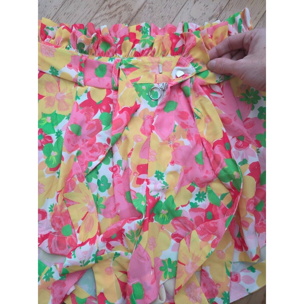 For Love & Lemons Women's Miranda High Waist  Paperbag Shorts Small  Floral - Picture 3 of 6